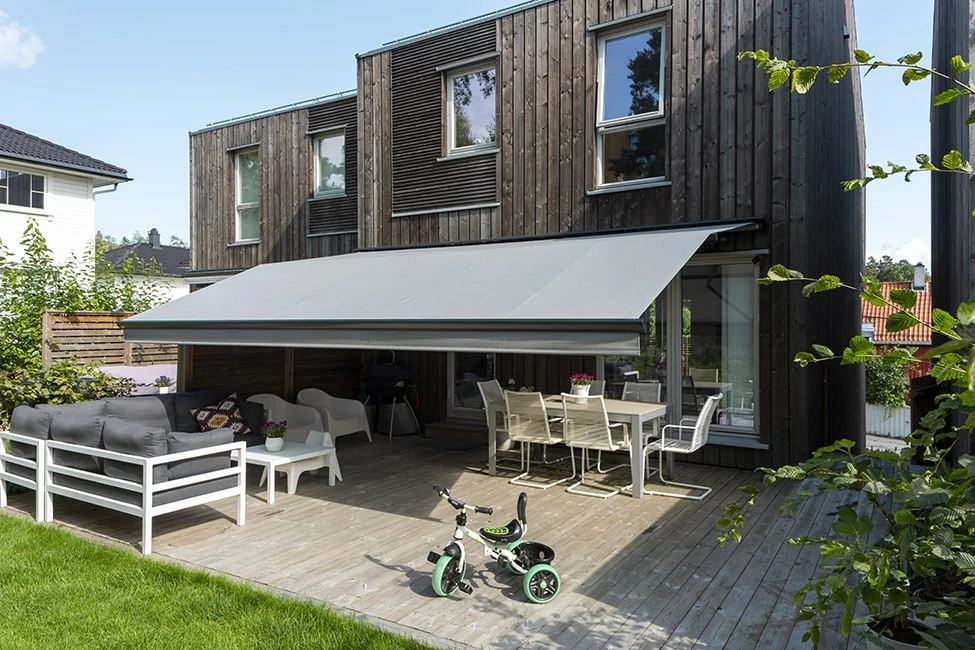 Terrassmarkis T400-Serien